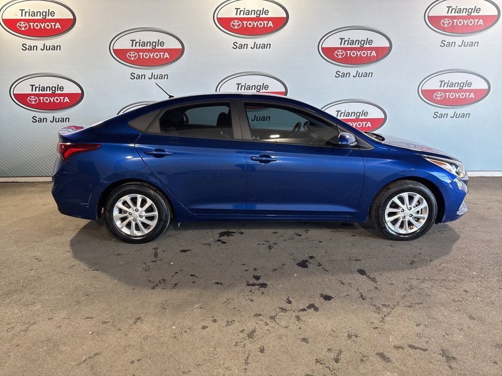 Used 2022 Hyundai Accent SE image 6