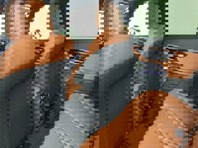 Certified 2026 Mercedes-Benz GLC 300 4MATIC image 18