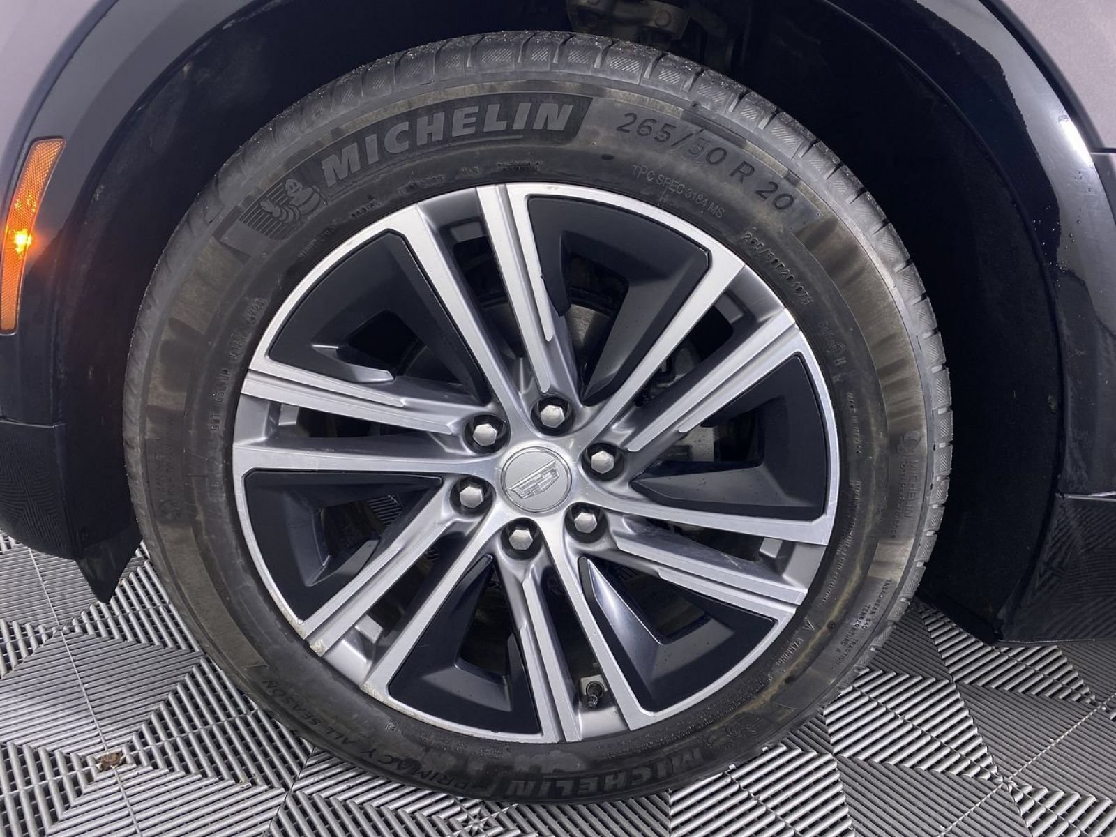 Certified 2024 Cadillac Lyriq Luxury AWD/4WD image 15