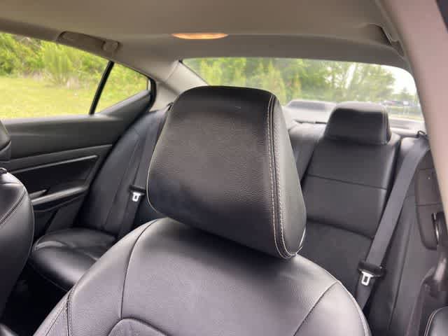 Used 2023 Nissan Altima 2.5 SL FWD image 25