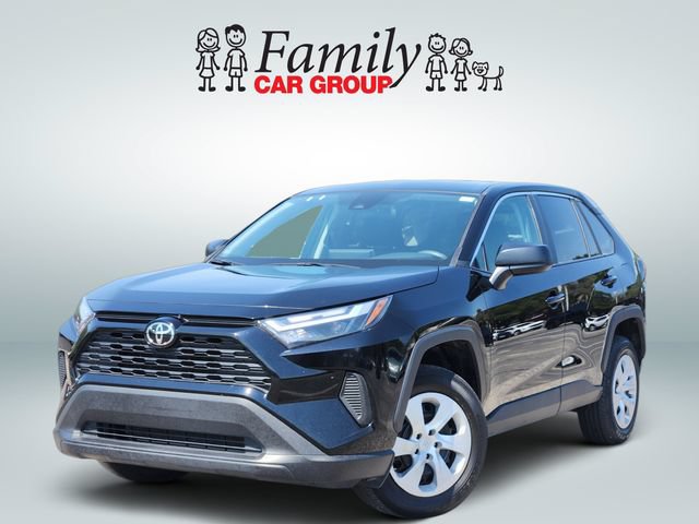 Used 2025 Toyota RAV4 LE FWD image 1