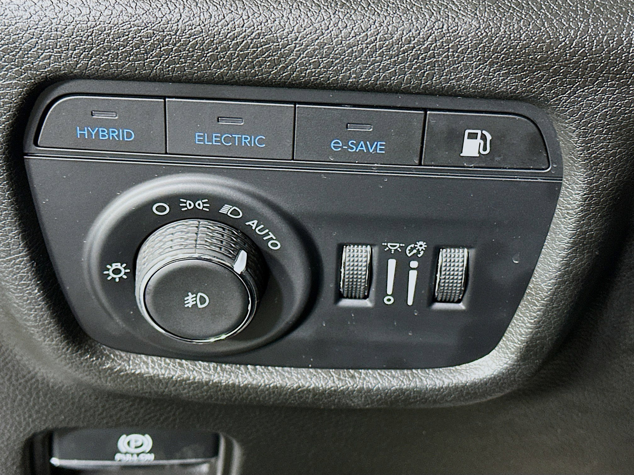 Used 2022 Jeep Grand Cherokee Limited 4xe AWD/4WD image 17