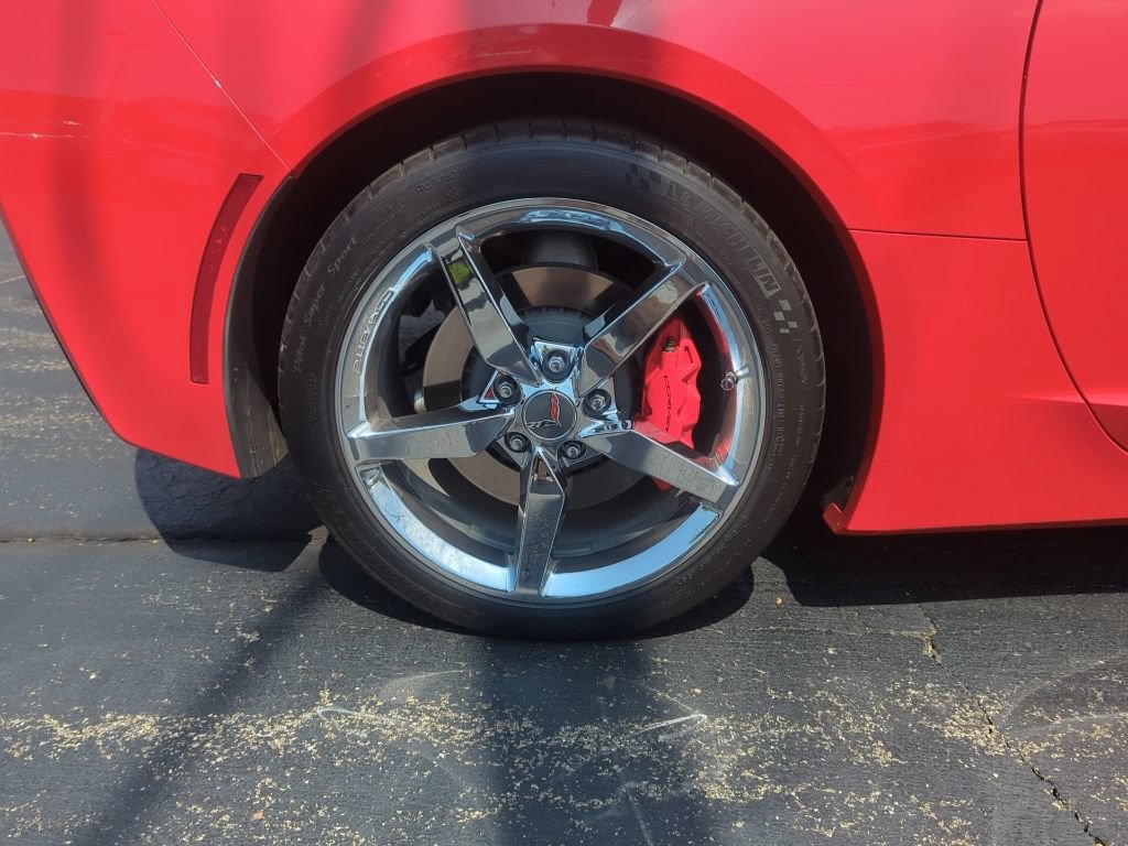 Used 2017 Chevrolet Corvette Stingray Convertible w/ 1LT RWD image 12