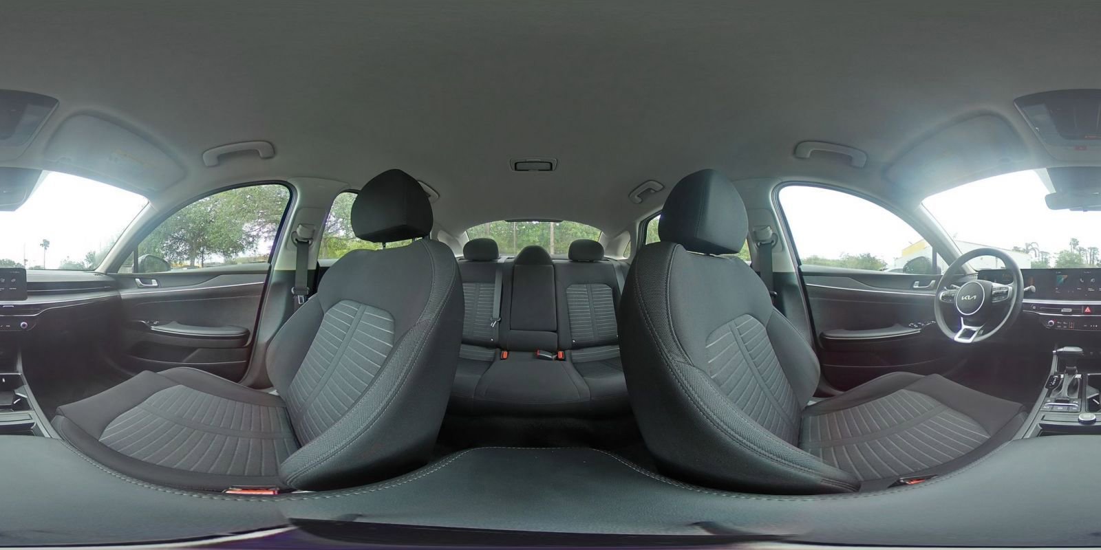 Used 2025 Kia K5 LXS image 40