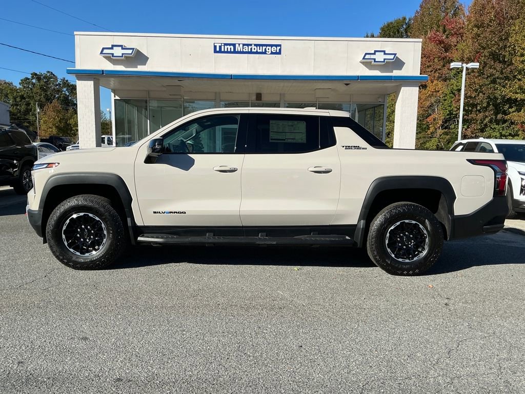 New 2026 Chevrolet Silverado EV Trail Boss w/ Premium Package image 2