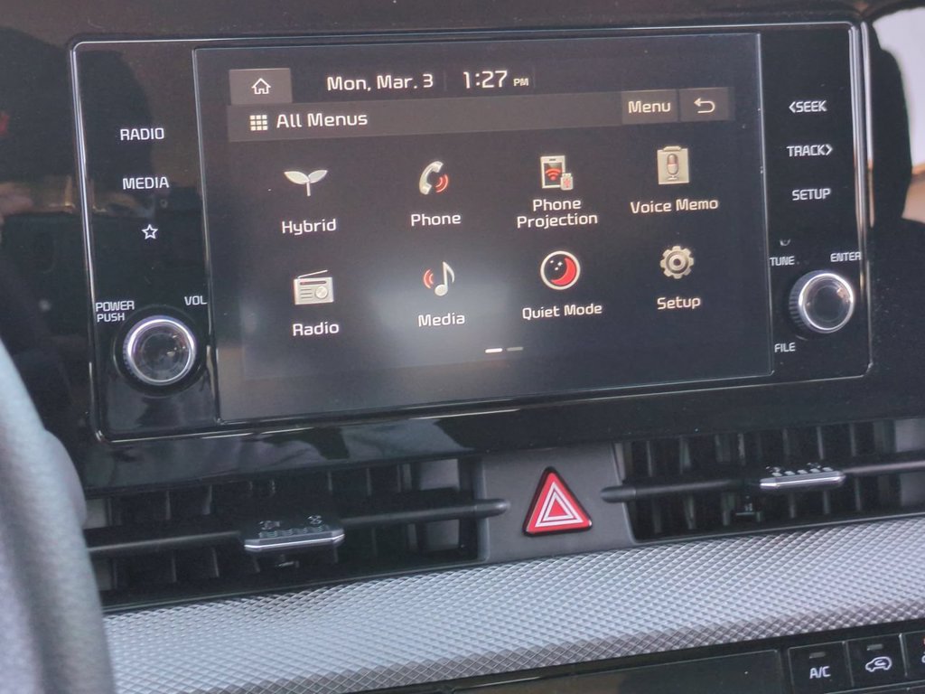 Certified 2025 Kia Sportage LX AWD/4WD image 13