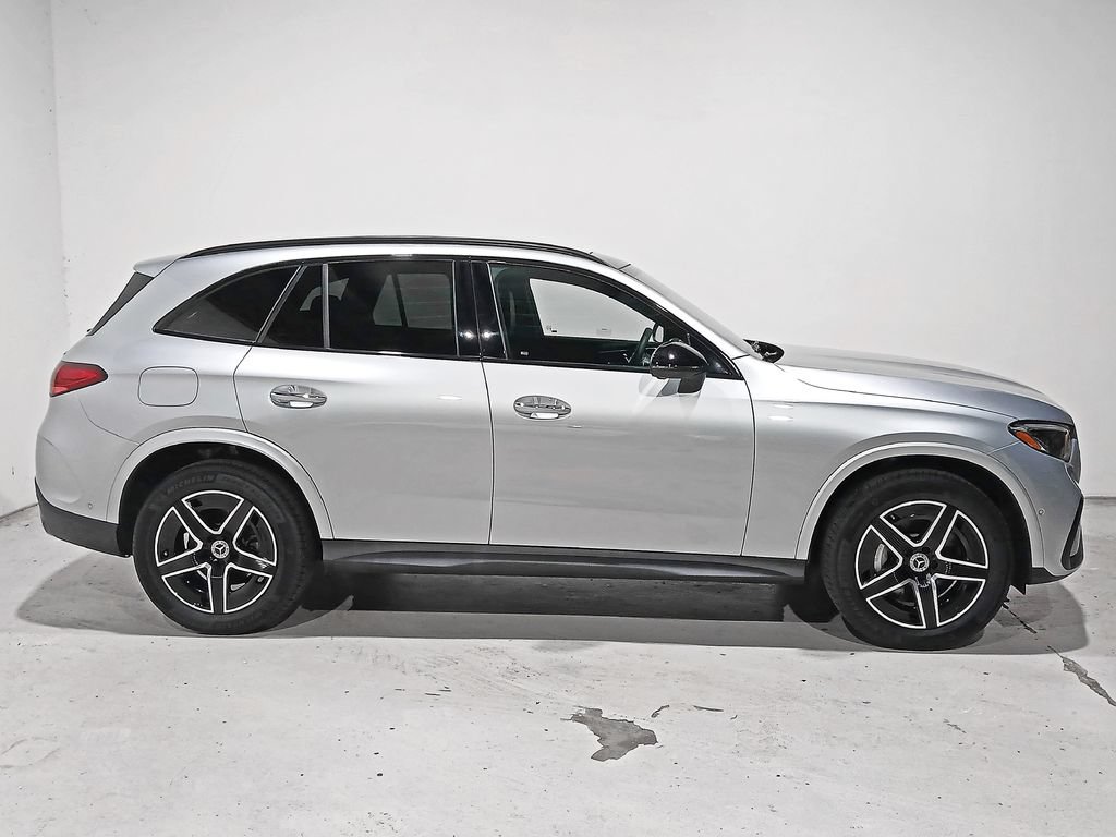 Used 2026 Mercedes-Benz GLC 300 4MATIC image 7