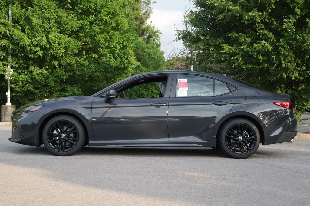 New 2026 Toyota Camry SE FWD image 2