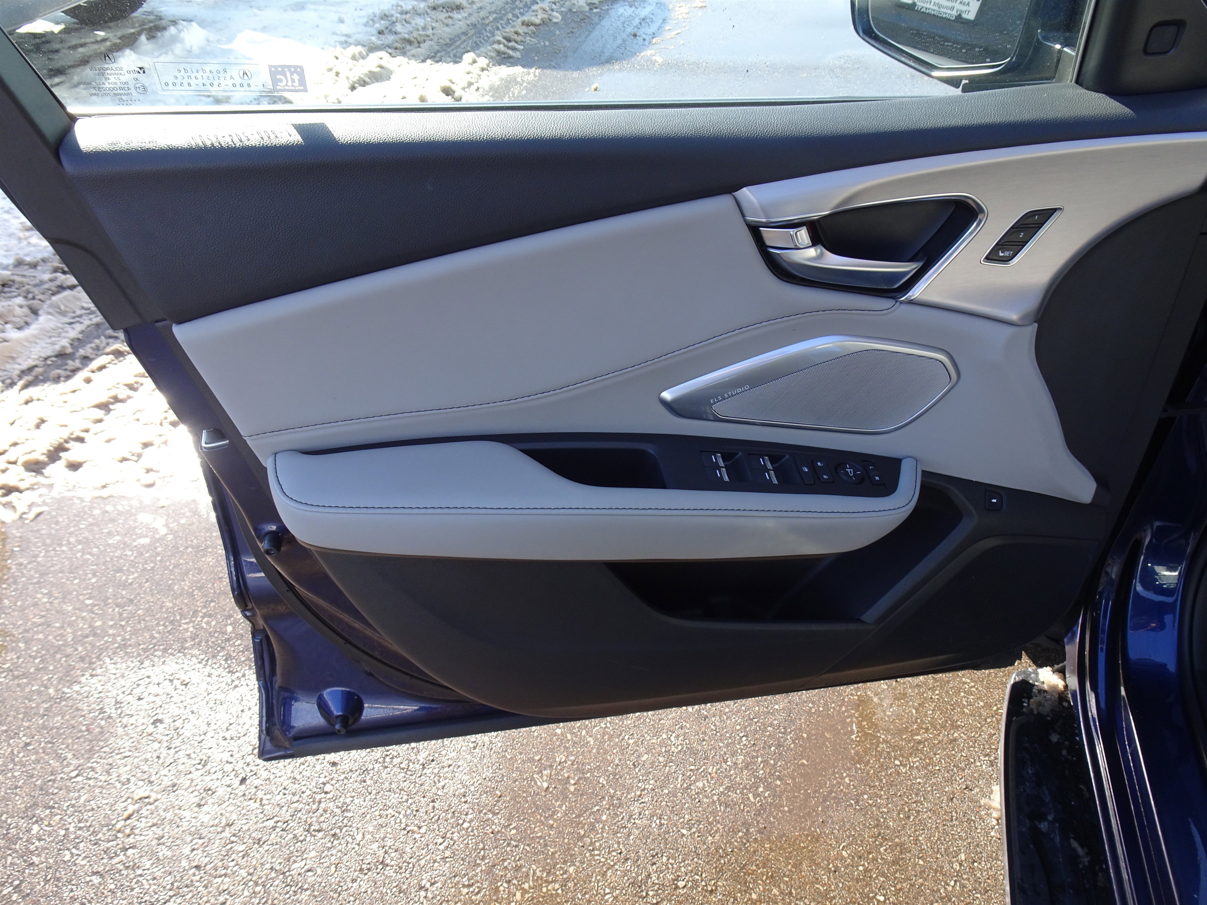 Used 2023 Acura RDX AWD w/ Technology Package image 13