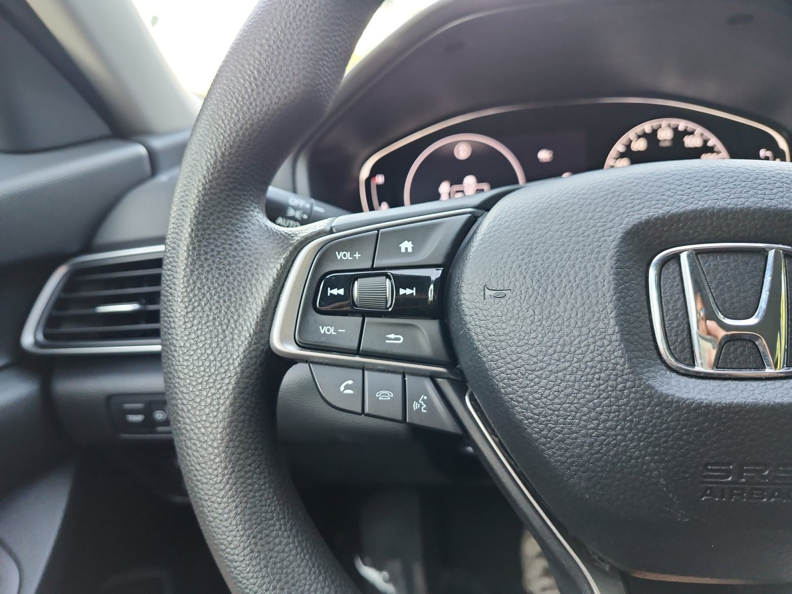 Used 2021 Honda Accord LX image 21