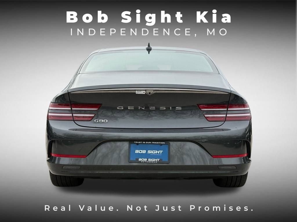 Used 2024 Genesis G80 image 16