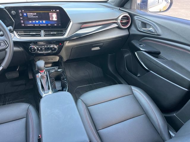 Certified 2024 Chevrolet Trax RS w/ Sunroof Package image 17