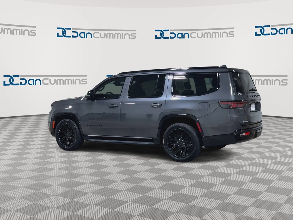 Used 2023 Jeep Wagoneer Series II AWD/4WD image 7