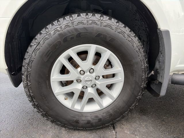 Used 2018 Nissan Frontier SV w/ Value Truck Package image 12