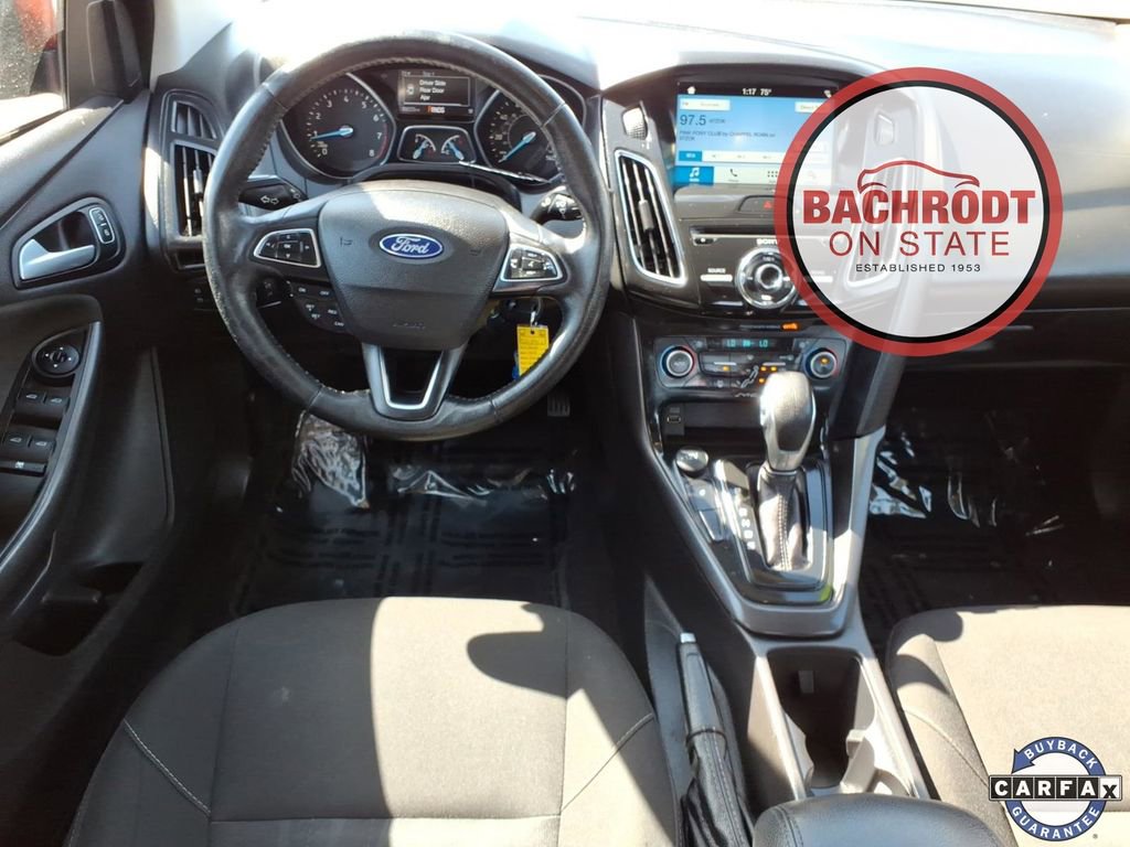 Used 2018 Ford Focus SEL w/ Cold Weather Package FWD image 9