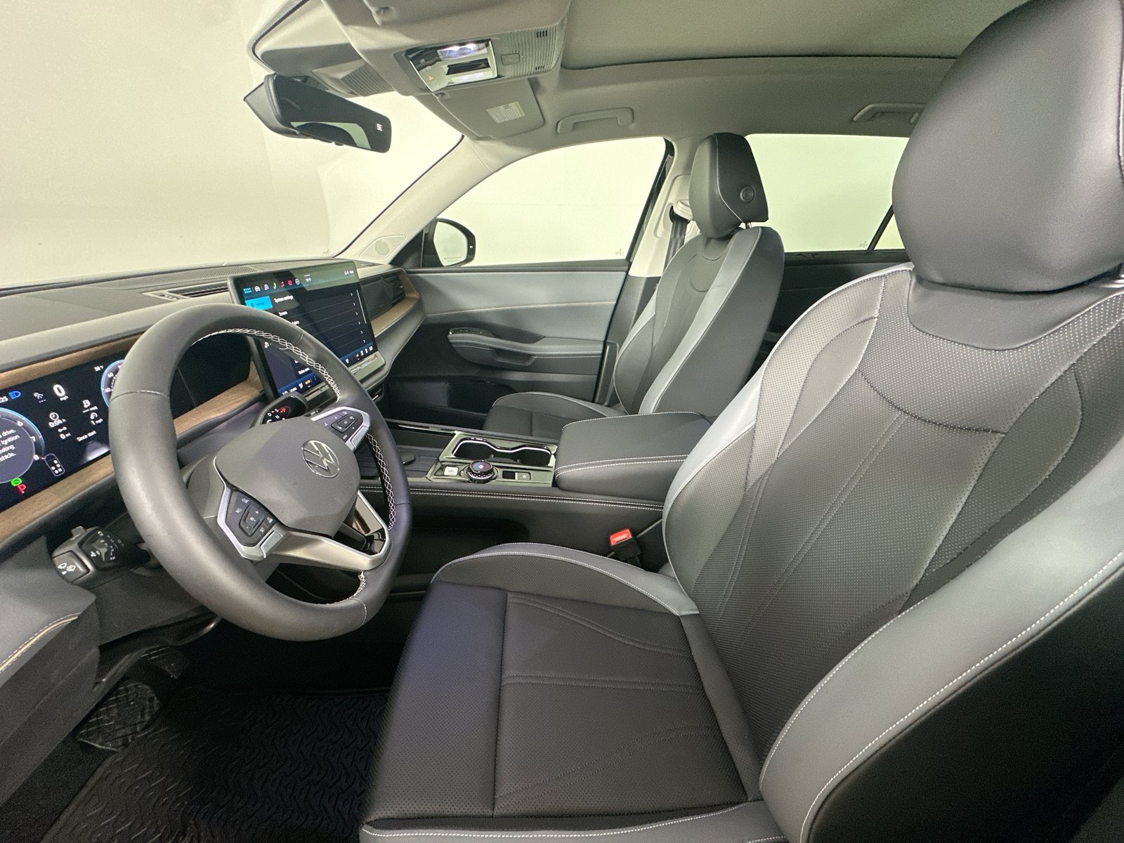 New 2027 Volkswagen Atlas SE AWD/4WD image 33