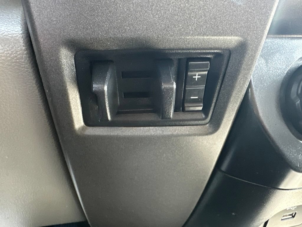 Used 2022 Ford F250 XL w/ Power Equipment Group AWD/4WD image 23