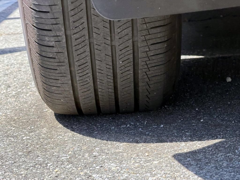 Certified 2025 Hyundai Tucson SE AWD/4WD image 37