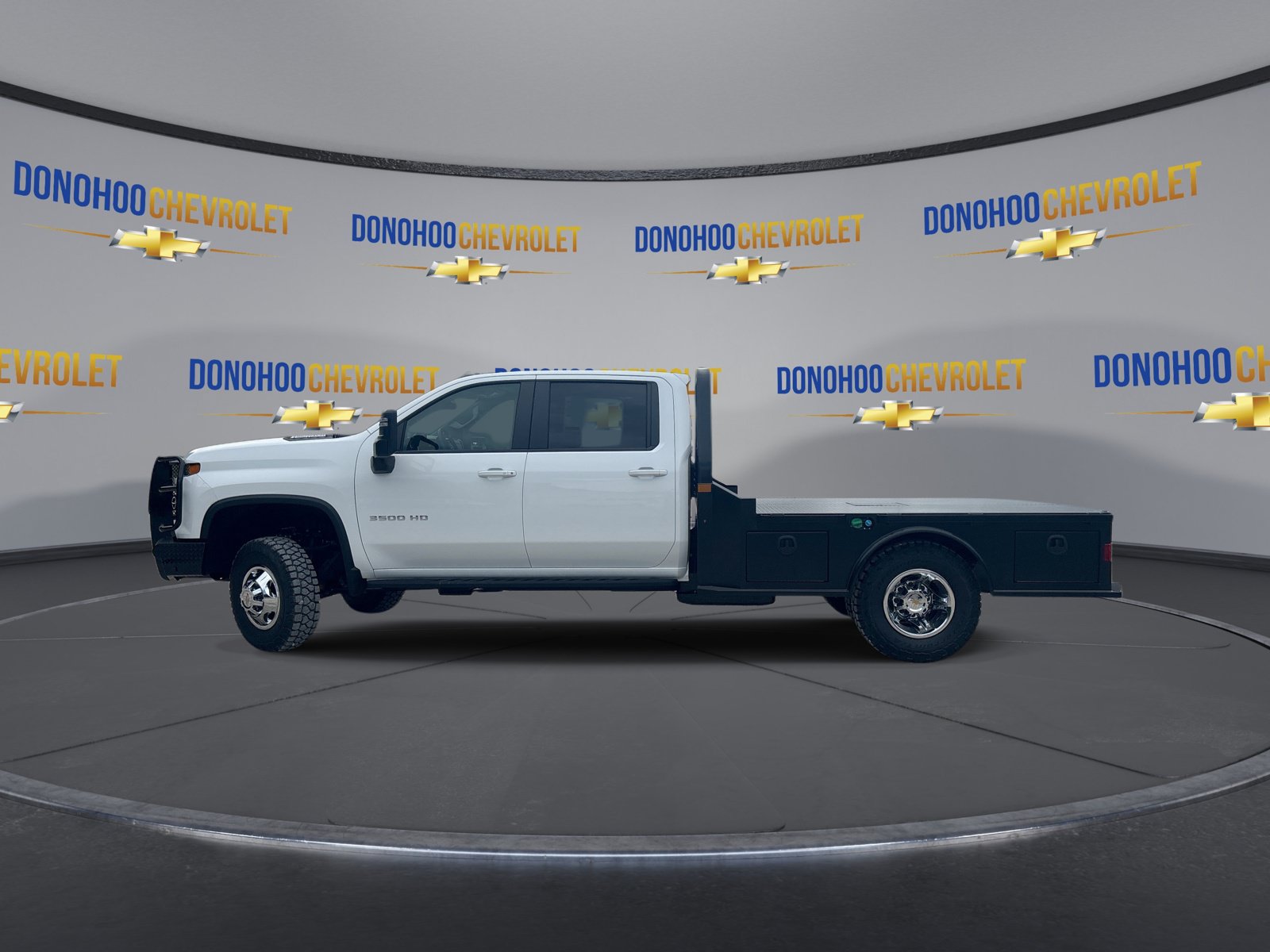 New 2026 Chevrolet Silverado 3500 LT w/ Convenience Package AWD/4WD image 4