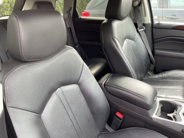 Used 2016 Cadillac SRX Luxury image 14