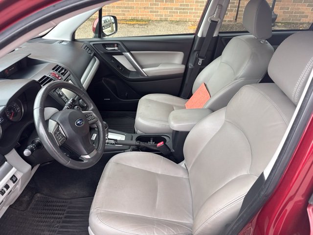 Used 2015 Subaru Forester 2.5i Limited AWD/4WD image 5