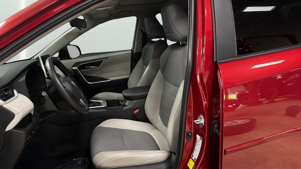 Used 2024 Toyota RAV4 XLE Premium w/ Weather Package AWD/4WD image 23