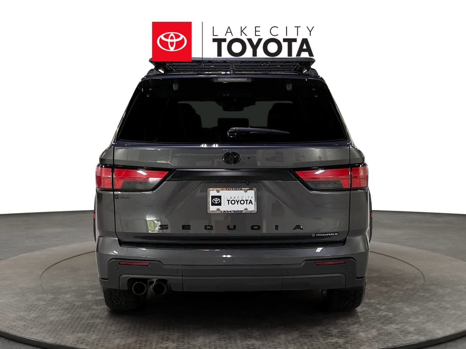 Used 2025 Toyota Sequoia TRD Pro AWD/4WD image 7
