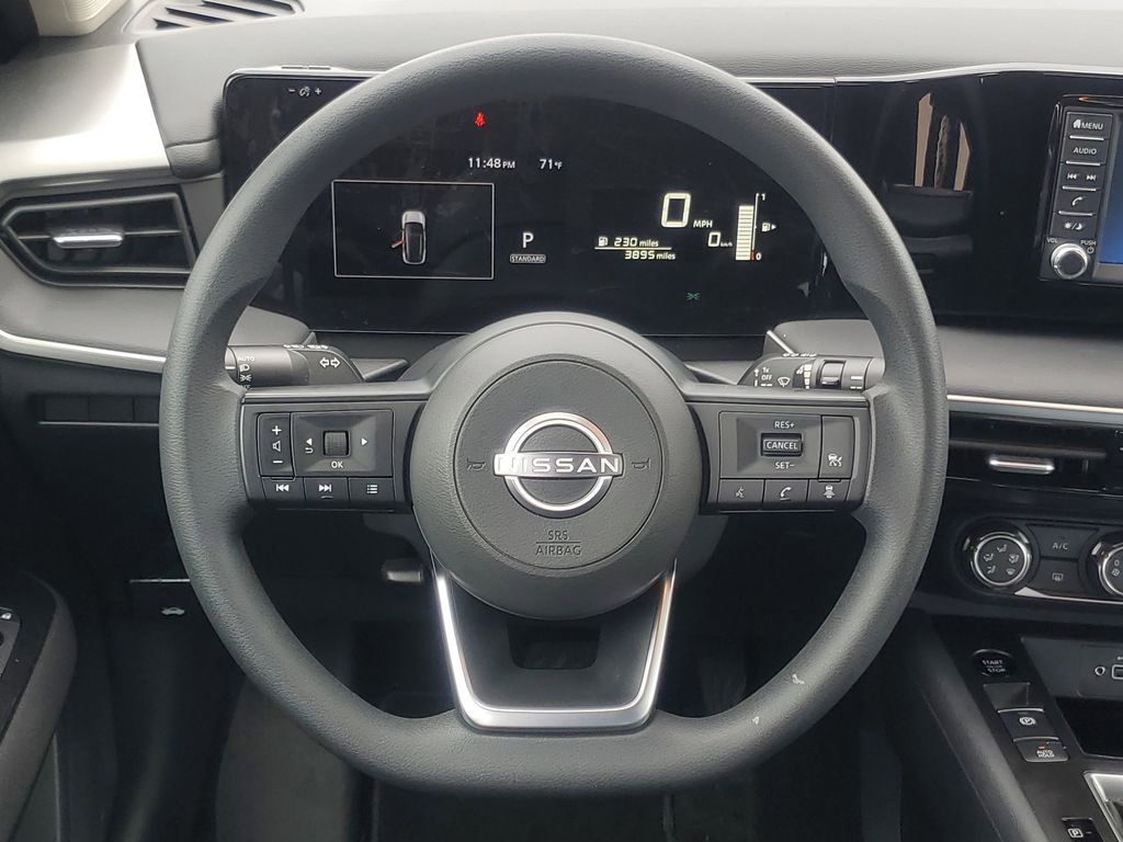 Used 2025 Nissan Kicks S image 25