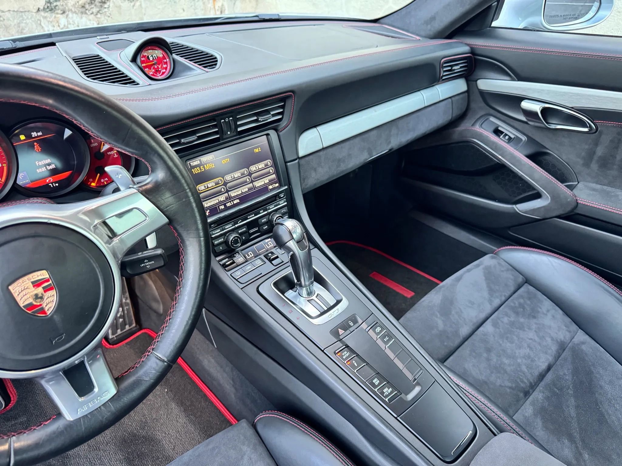 Used 2015 Porsche 911 GT3 RWD image 24