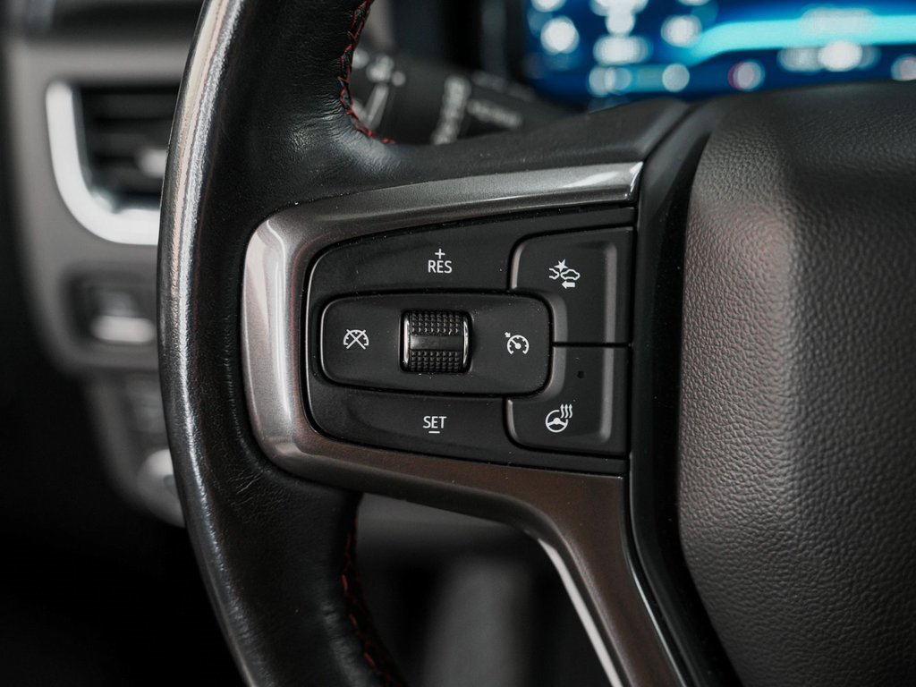 Used 2022 Chevrolet Suburban RST w/ Sport Performance Package image 25