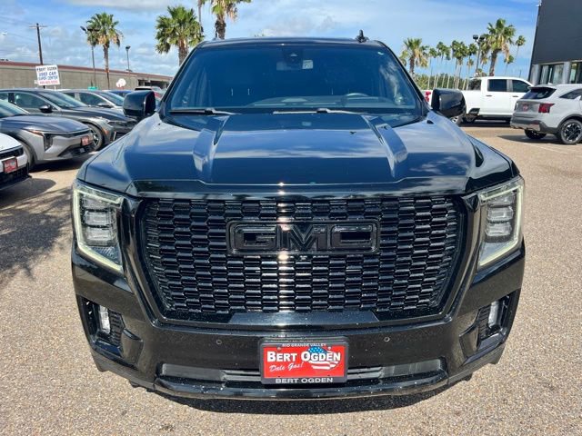Used 2022 GMC Yukon XL Denali RWD image 2