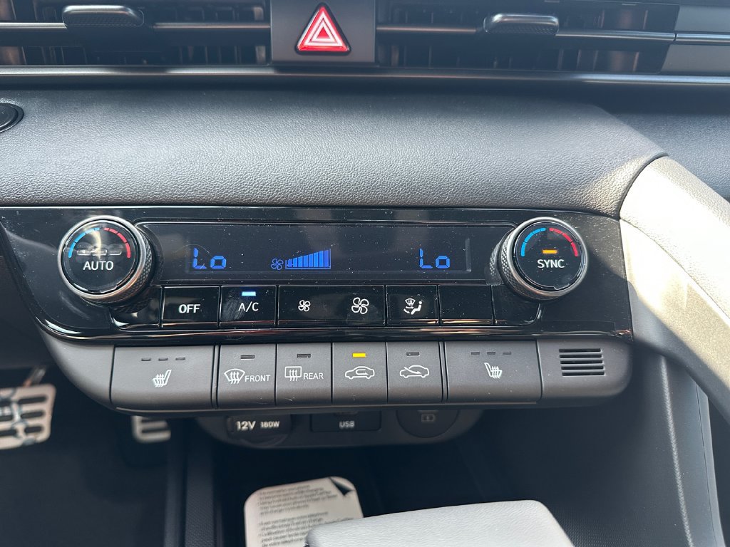 New 2026 Hyundai Elantra SEL Sport FWD image 17