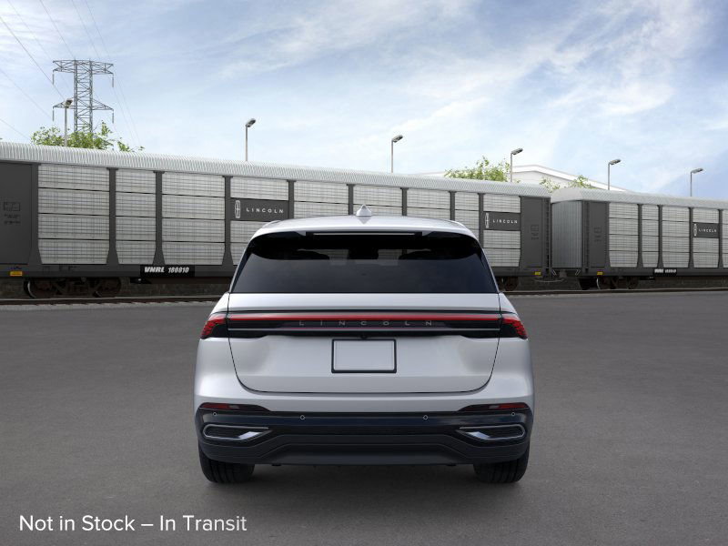 New 2026 Lincoln Nautilus Premier image 5