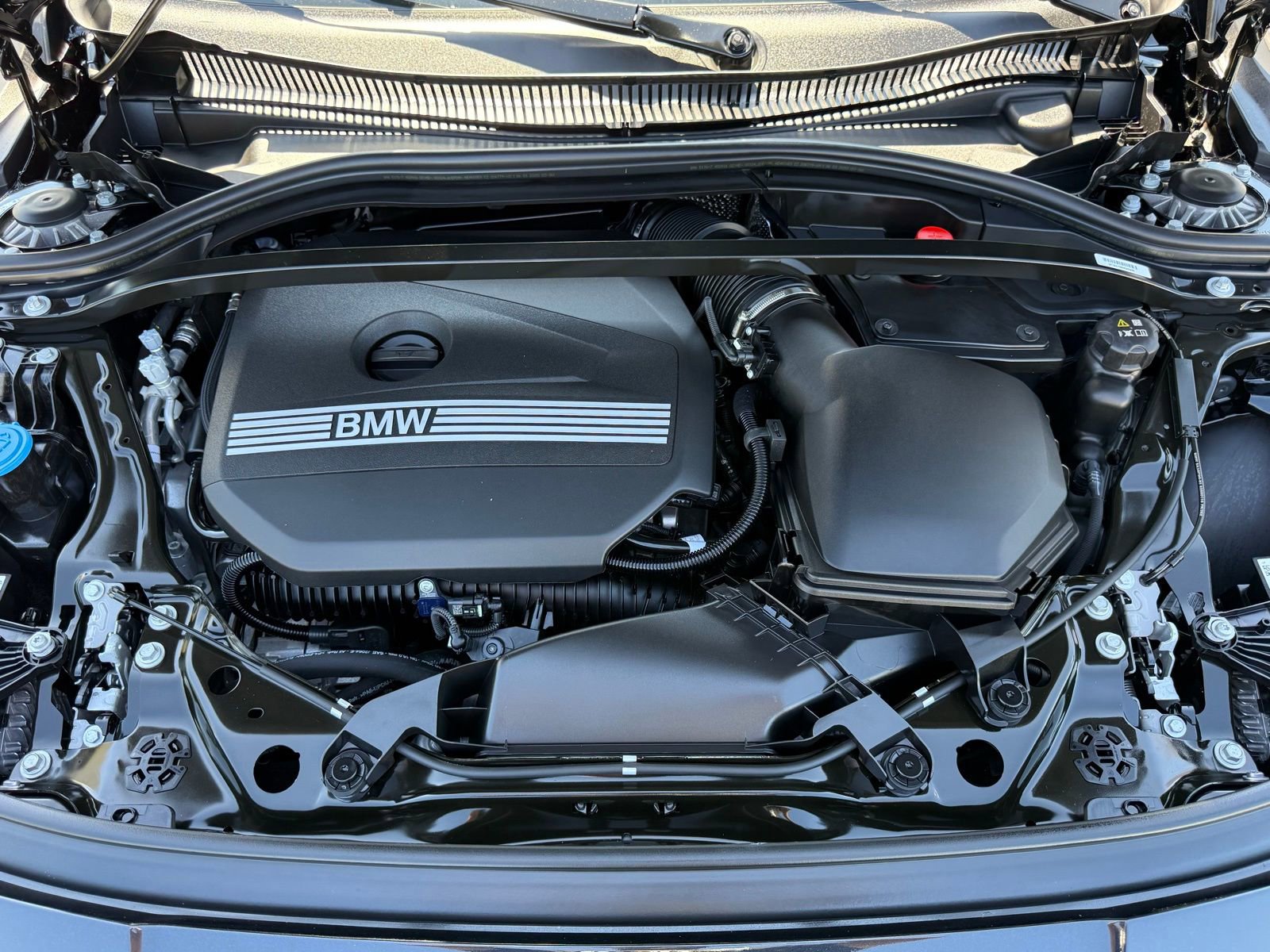 Used 2025 BMW 228i xDrive w/ Technology Package image 34