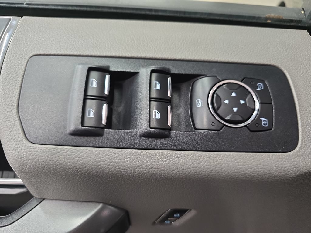 Used 2015 Ford F150 XLT w/ Equipment Group 302A Luxury AWD/4WD image 27