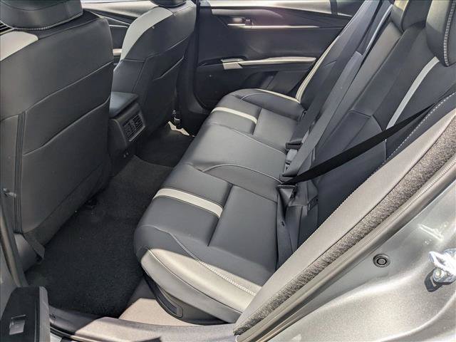 Used 2025 Toyota Camry SE FWD image 14