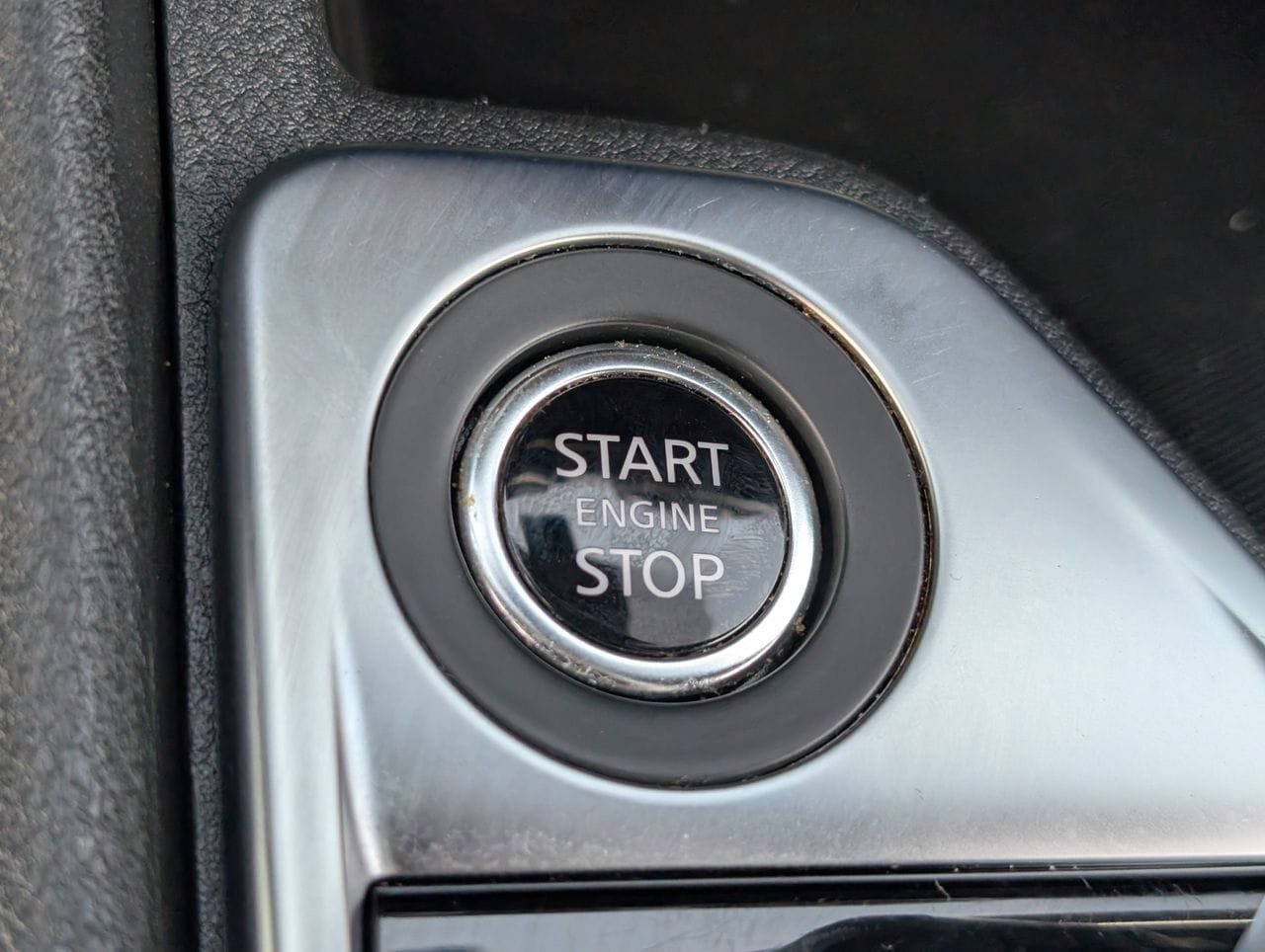Certified 2024 Nissan Sentra SV FWD image 19