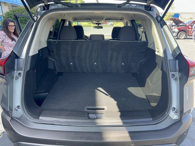 Used 2021 Nissan Rogue S AWD/4WD image 15