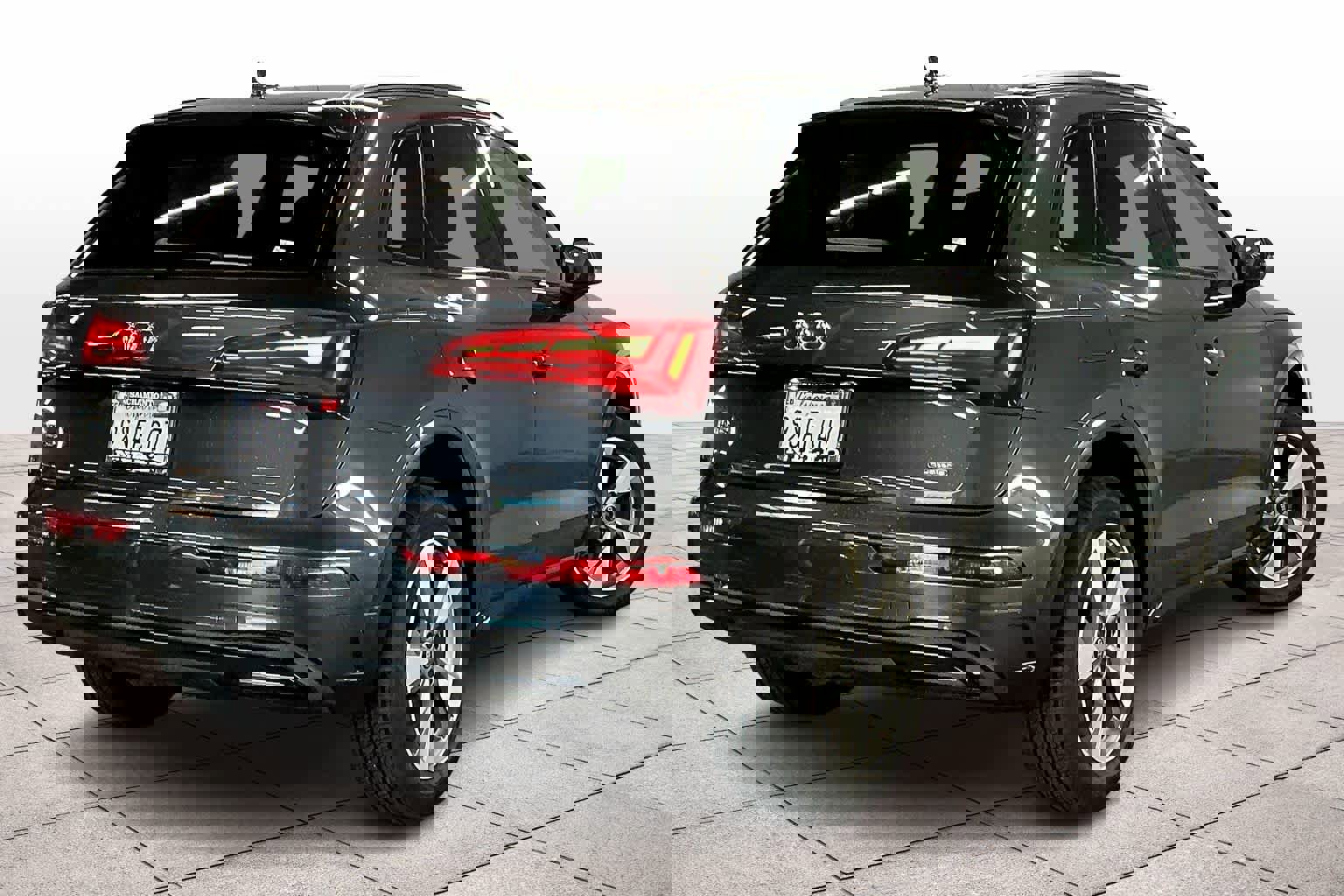 Used 2025 Audi Q5 2.0T Premium image 15