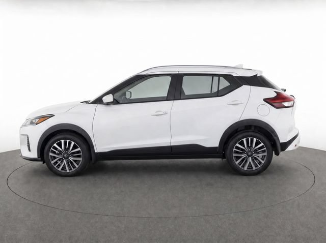 Used 2024 Nissan Kicks SV FWD image 8