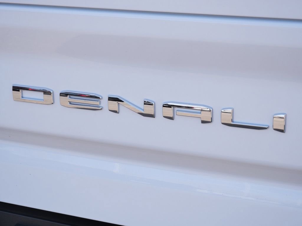 New 2026 GMC Sierra 3500 Denali w/ Denali Reserve Package image 14