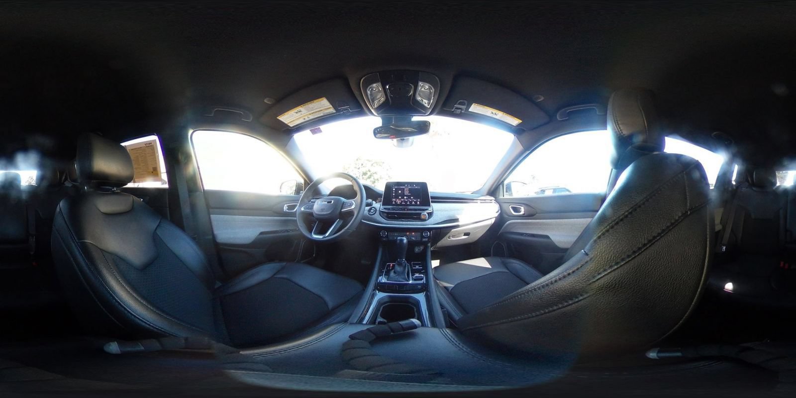 Used 2025 Jeep Compass Latitude AWD/4WD image 41