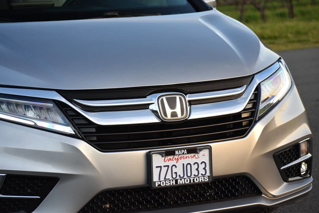 Used 2018 Honda Odyssey Elite image 3