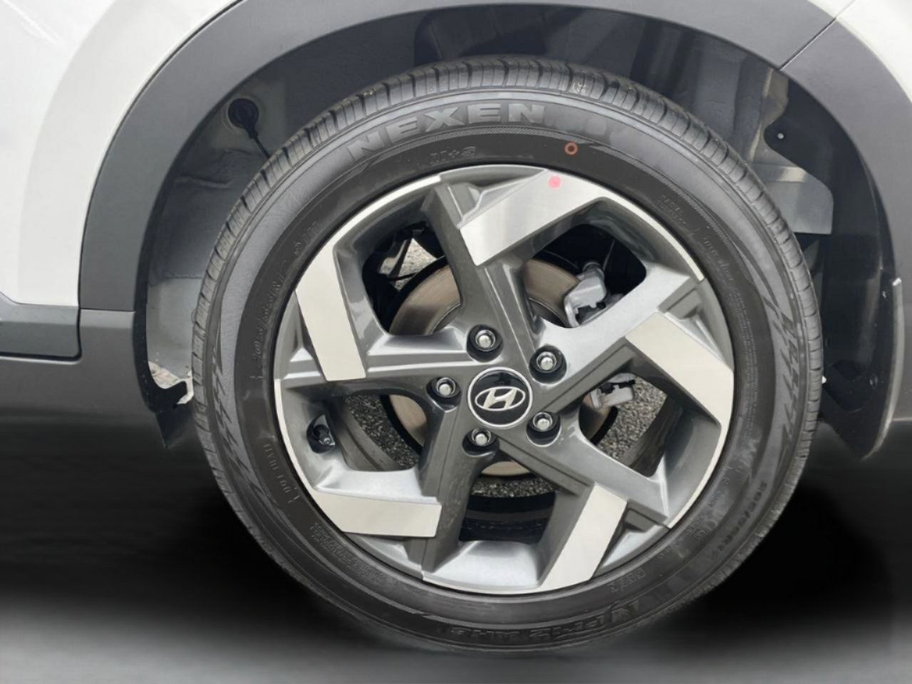 New 2026 Hyundai Venue SEL FWD image 43