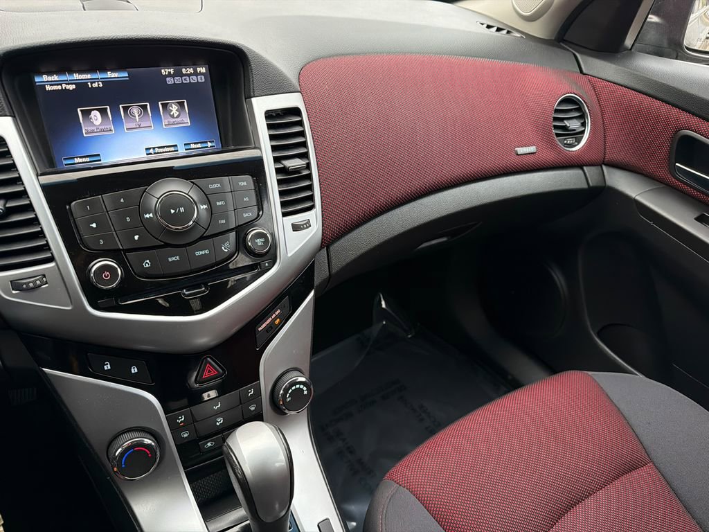 Used 2014 Chevrolet Cruze LT FWD image 22