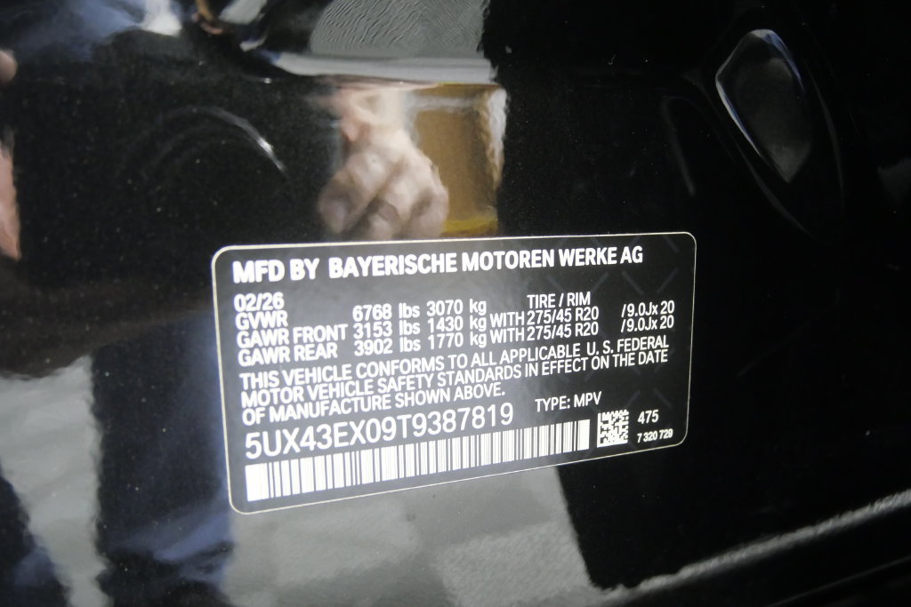 Certified 2026 BMW X6 M60i w/ Parking Assistance Package AWD/4WD image 29