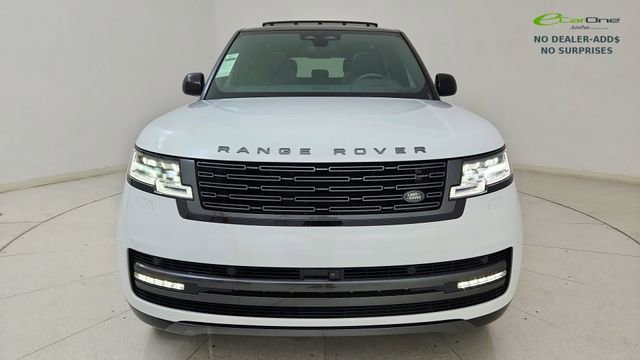 Used 2025 Land Rover Range Rover SE image 13