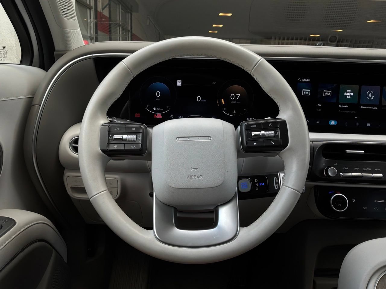 Used 2026 Hyundai Palisade SEL FWD image 42