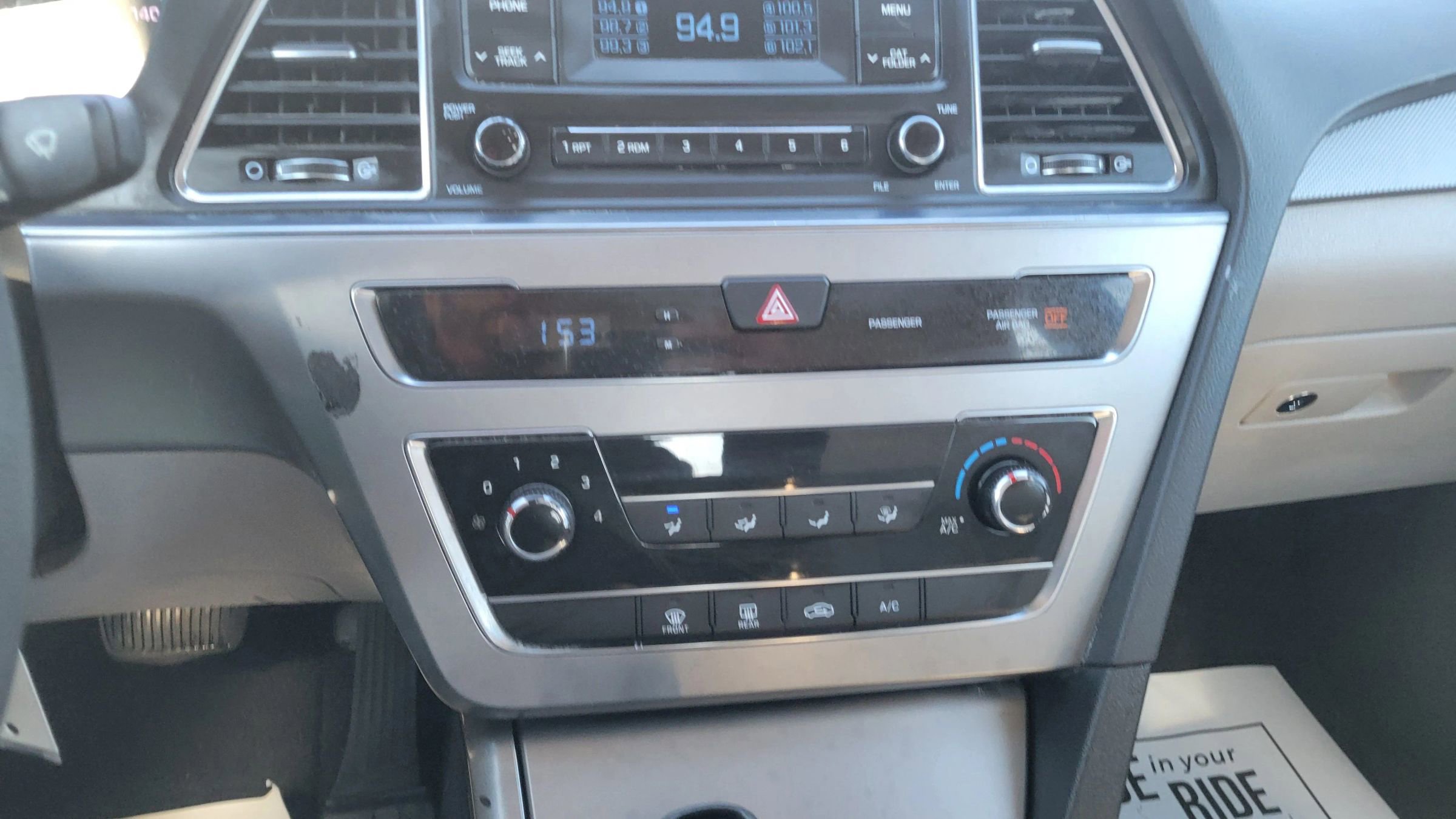Used 2015 Hyundai Sonata SE w/ Cargo Package image 18