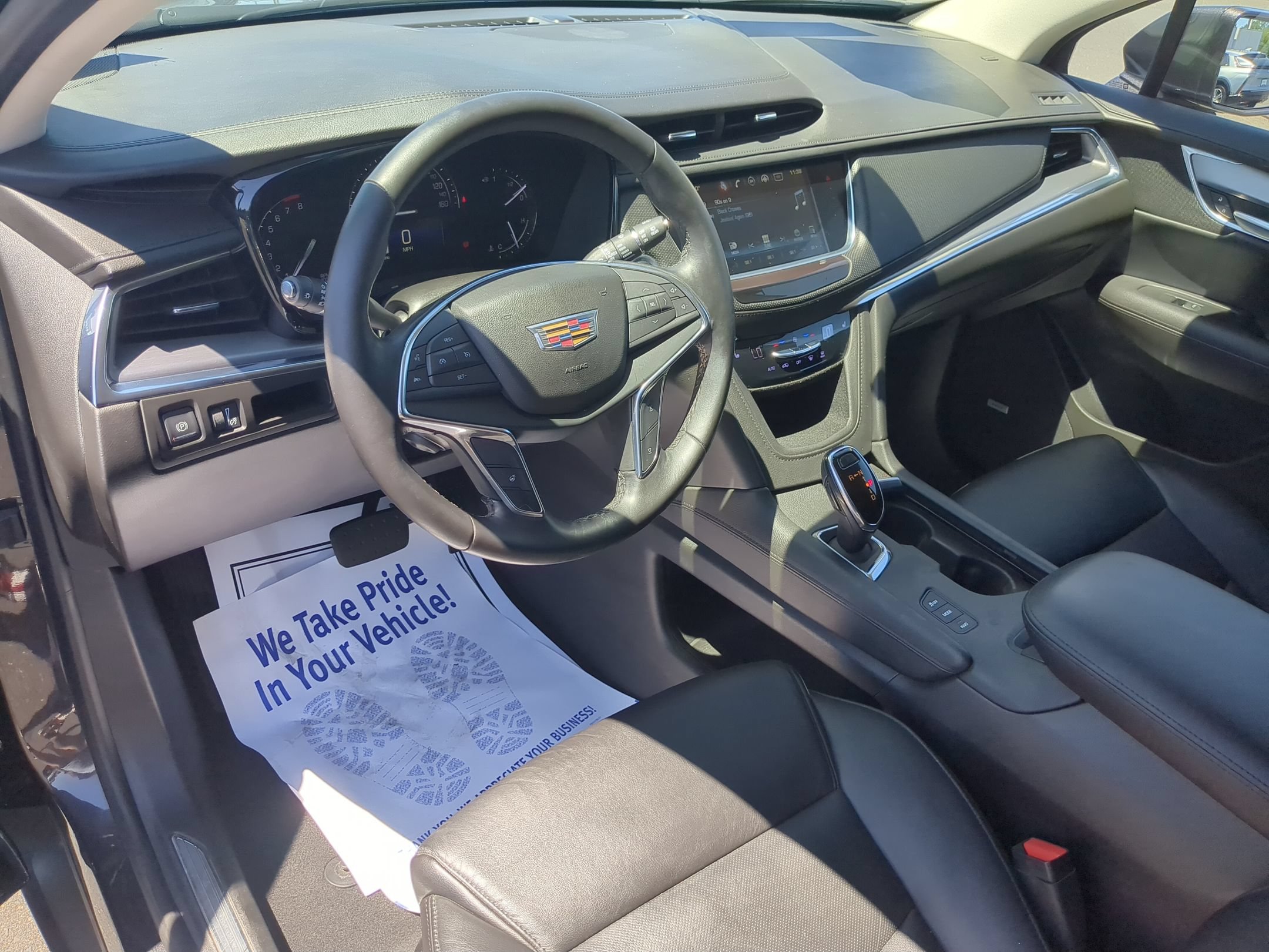 Certified 2018 Cadillac XT5 Luxury AWD/4WD image 9